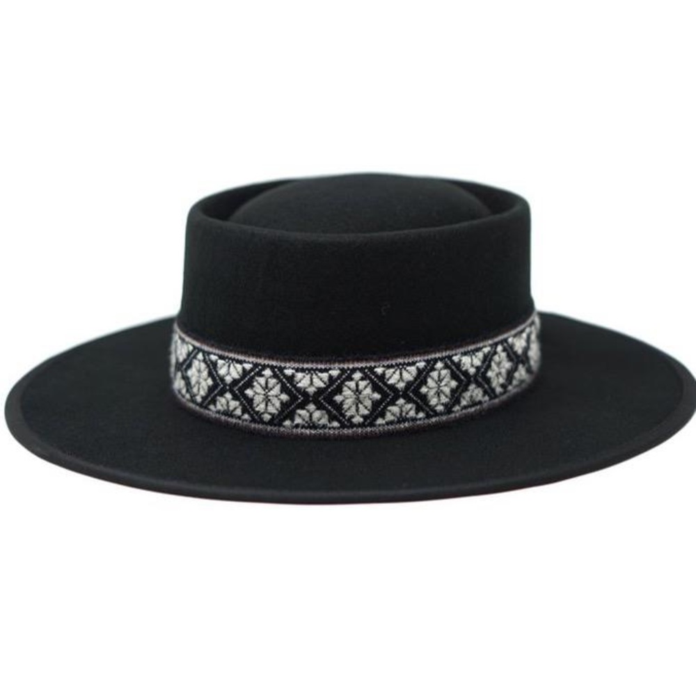 BRAND NEW OLIVE & PIQUE HAT